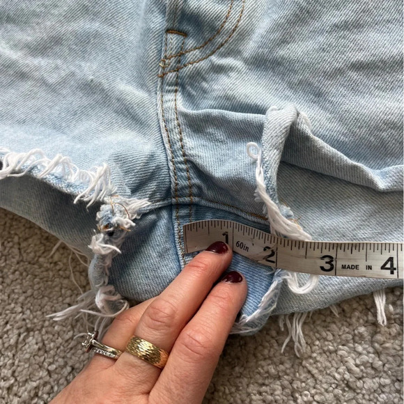 Levi’s 501 denim shorts jean premium high rise button fly light wash 28 - Picture 10 of 10